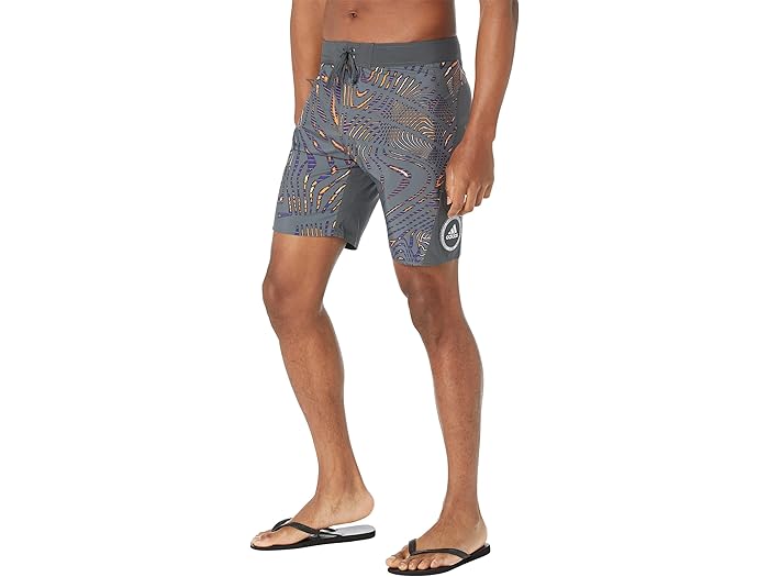 (取寄) アディダス ソウリーフ 19 ボードショーツ adidas Souleaf 19" Boardshorts Grey