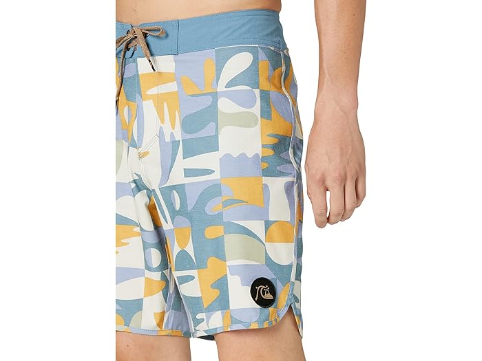 (取寄) クイックシルバー ヘンプストレッチ スカルプ 19 ボードショーツ Quiksilver Hempstretch Scallop 19" Boardshorts Ashley Blue