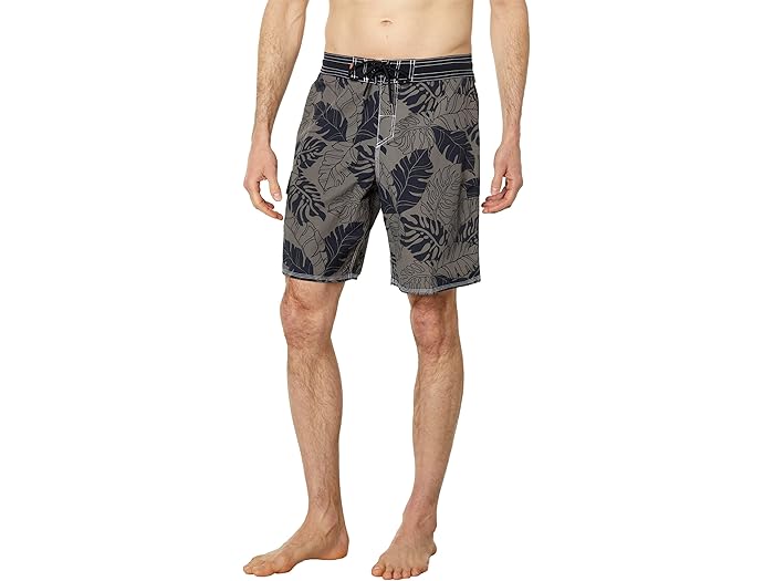 (取寄) クイックシルバー ウォーターマン スローバック プリント 2 ボードショーツ 19 Quiksilver Waterman Throwback Print 2 Boardshorts 19" Black
