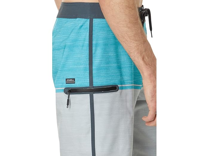 (取寄) オニール ハイパーフリーク テック TRVLR ノマド 19 スカルプ ボードショーツ O'Neill Hyperfreak Tech Trvlr Nomad 19" Scallop Boardshorts Bluebird