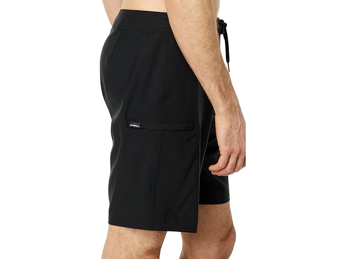 (取寄) オニール ハイパーフリーク ヒート ソリッド 19 ボードショーツ O'Neill Hyperfreak Heat Solid 19" Boardshorts Black