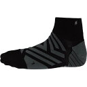 (取寄) オンランニング メンズ パフォーマンス ミッド ソック - メンズ On Running men Performance Mid Sock - Men's Black/Shadow(4)