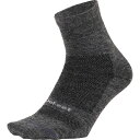 (取寄) デフィート ウールイーター プロ 3インチ D-ロゴ ソック DeFeet Wooleator Pro 3in D-Logo Sock Gravel ...
