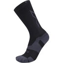 (取寄) ツータイムズユー ベクター ライト クッション クルー ソック 2XU Vectr Light Cushion Crew Sock Black/Tit...