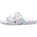 (取寄) フリーダムモーゼ トゥー バンド プリント スライド サンダル Freedom Moses Two Band Print Slide Sandal Terrazzo White