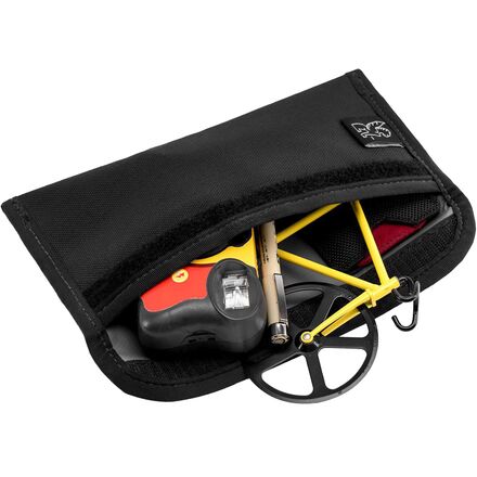 (取寄) クローム スモール ユーティリティ ポーチ Chrome Small Utility Pouch Black
