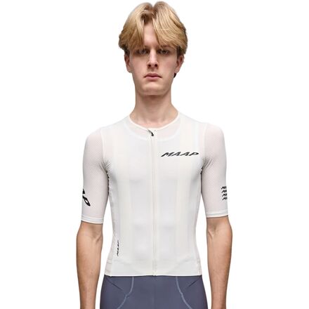 (取寄) マープ メンズ エマージュ ショートスリーブ ジャージ - メンズ MAAP men Emerge Short-Sleeve Jersey - Men's Vapour