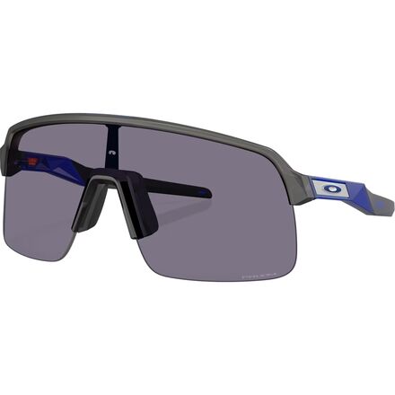 (取寄) オークリー スートロ ライト プリズム サングラス Oakley Sutro Lite Prizm Sunglasses Matte Grey Smoke/Prizm Grey