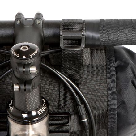 (取寄) リストラップ バー バッグ Restrap Bar Bag Black