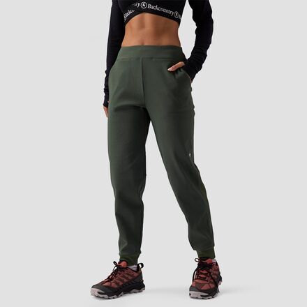 (取寄) バックカントリー レディース ディスティネーション ソフトシェル フリース パンツ - ウィメンズ Backcountry women Destination Softshell Fleece Pant - Women's Climbing Ivy