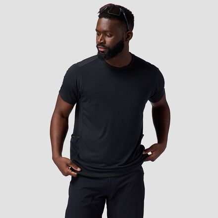 (取寄) バックカントリー メンズ スリックロック ドライリリース テック T-シャツ - メンズ Backcountry men Slickrock Drirelease Tech T-Shirt - Men's Black