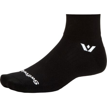 ■商品詳細■ブランドSwiftwickスウィフトウィック■商品名Aspire Quarter Crew Sockアスパイヤー クオーター クルー ソック■商品状態新品・並行輸入品■色Circuit Black■備考(取寄) スウィフトウィック アスパイヤー クオーター クルー ソック Swiftwick Aspire Quarter Crew Sock Circuit BlackSwiftwick メンズ ソックス 靴下 レッグウェア 自転車 サイクリング ブランド 男性 カジュアル ファッション 大きいサイズ ビックサイズbc-SWF1WUV