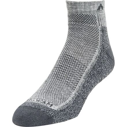 ■商品詳細■ブランドWigwamウィグワム■商品名Cool-Lite Hiker Pro Quarter Sockクール-ライト ハイカー プロ クオーター ソック■商品状態新品・並行輸入品■色Grey/Charcoal■備考(取寄) ウィグワム クール-ライト ハイカー プロ クオーター ソック Wigwam Cool-Lite Hiker Pro Quarter Sock Grey/CharcoalWigwam メンズ 靴下 ソックス メンズ レッグウェア ブランド 男性 ファッション 大きいサイズ ビックサイズbc-WGM000X