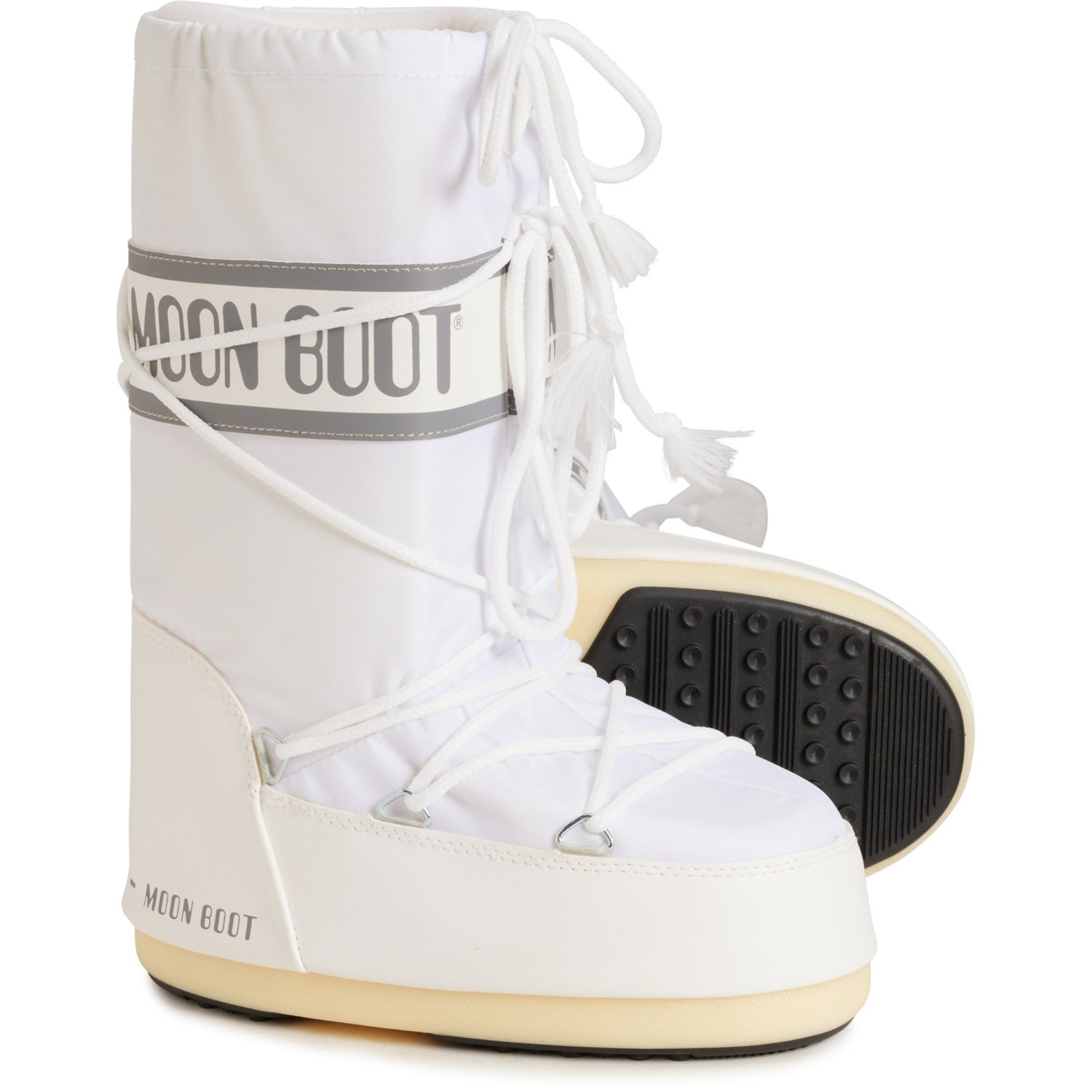 (取寄) レディース アイコン ナイロン ブーツ MOON BOOTS women Icon Nylon Boots (For Women) White
