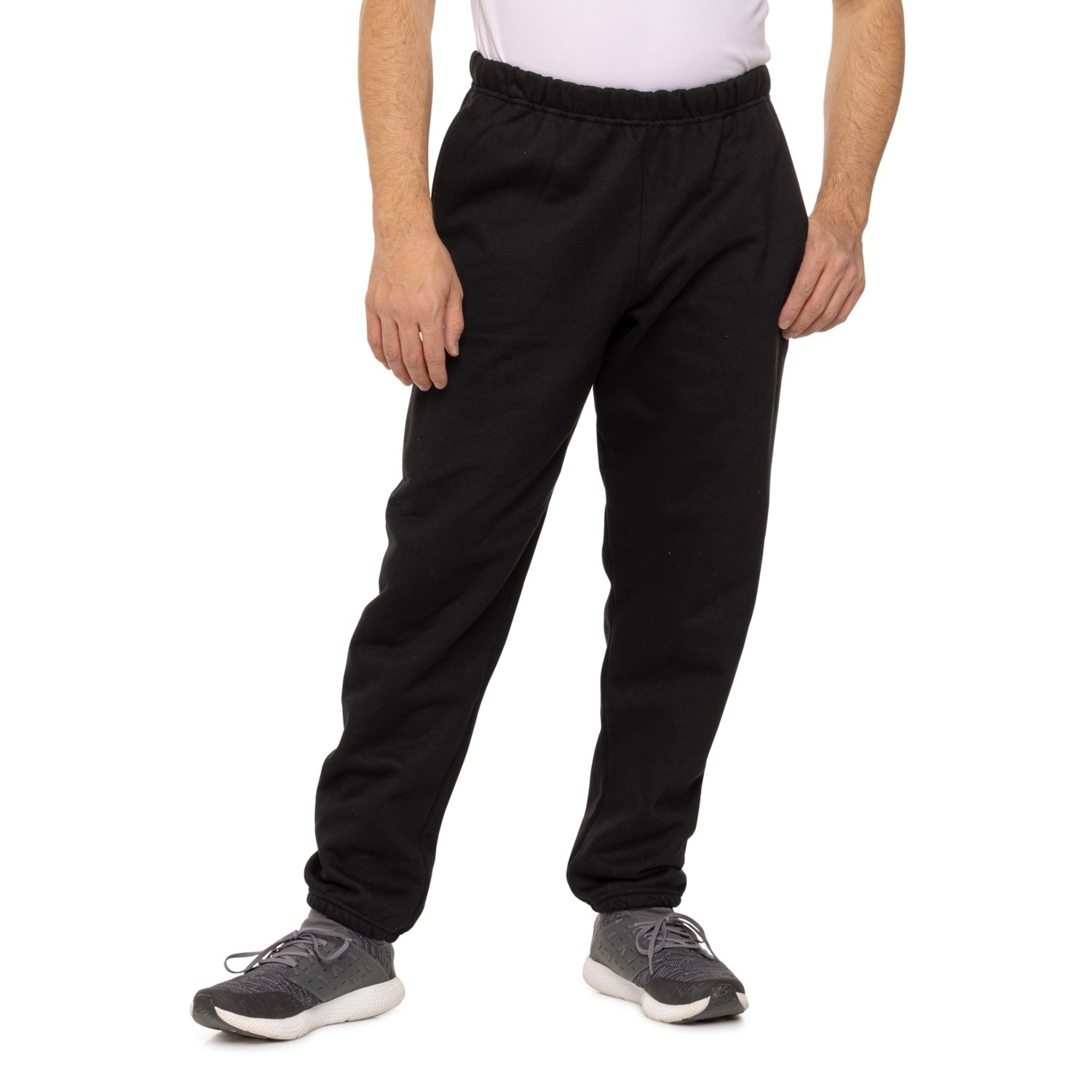 ■商品詳細■ブランドChampionチャンピオン■商品名Reverse-Weave Sweatpants リバース-ウィーブ スウェットパンツ■商品状態新品未使用・並行輸入品■色Black2枚目以降は参考画像となります。詳細クロスグレインをカットして収縮を抑えます-内側にドローストリングが付いた伸縮性のあるウエスト-ハンドポケット2つ-リアパッチポケット-袖口はゴム入り-ロゴ刺繍パッチ-ホンジュラス、エルサルバドル製■備考(取寄) チャンピオン リバース-ウィーブ スウェットパンツ Champion Reverse-Weave Sweatpants BlackChampion パンツ メンズ ズボン 長ズボン ロングパンツ アウトドア ブランド カジュアル 男性 大きいサイズ ビックサイズsi-6mgwc