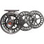 () ॽ ߥå -3+ եå奦 ե饤 ꡼ - 3-ѥå Lamson Remix -3+ Freshwater Fly Reel - 3-Pack Smoke