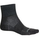 (取寄) ライトソック メンズ ミディアム - エコ ライト ダブル-レイヤー ハイキング ソックス Wrightsock men Medium - Eco Light Double-Layer Hiking Socks (For Men) Black
