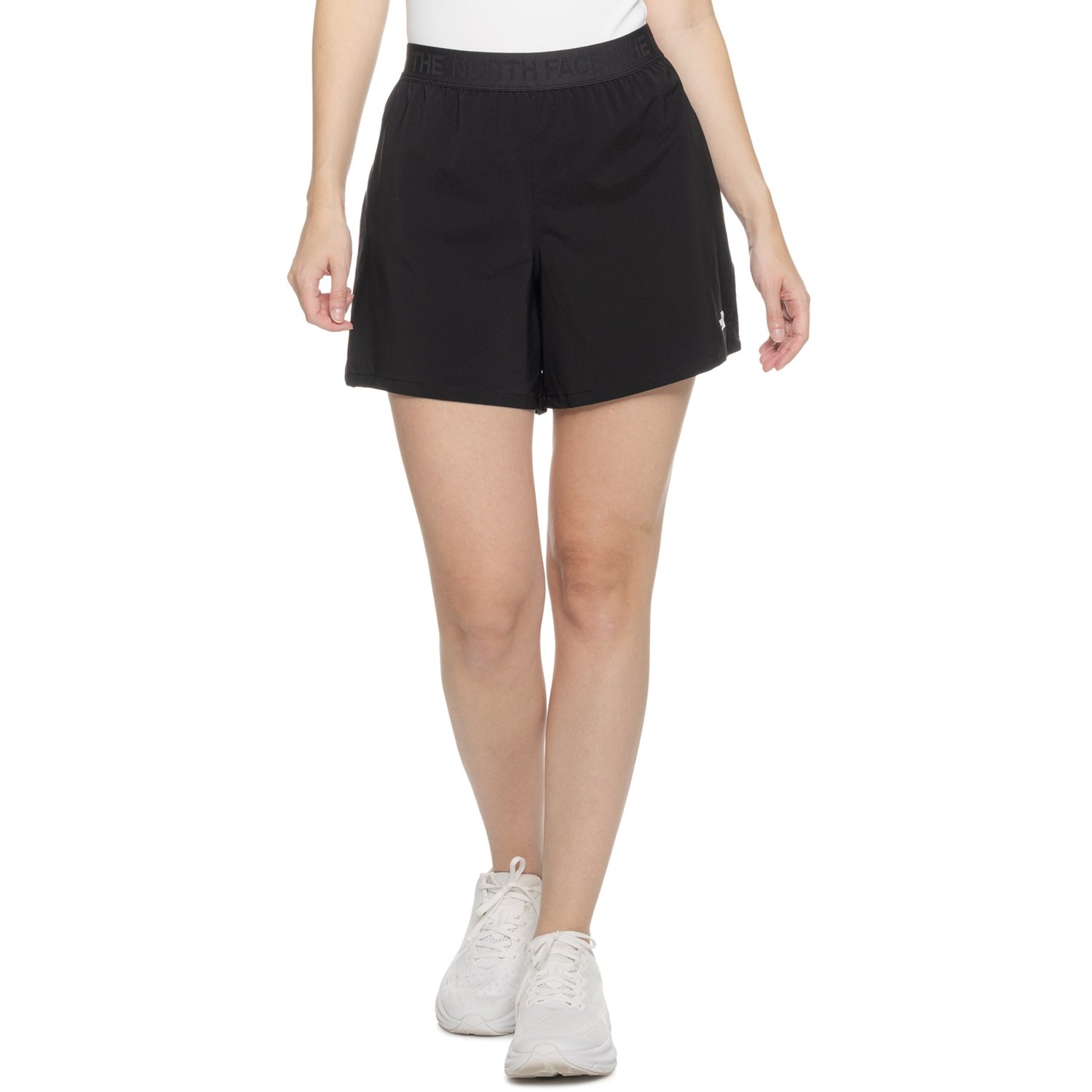 ■商品詳細■ブランドThe North Faceノースフェイス■商品名Wander Shorts - Built-In Briefsザ ノース フェイス ワンダー ショーツ - ビルト-イン ブリーフ■商品状態新品・並行輸入品■色Tnf Black2枚目以降は参考画像となります。詳細滑らかなストレッチ織りのポリエステル生地-柔らかいジャカード伸縮性ウエストバンド-右ヒップに隠しジッパー付きセキュリティポケット-サイド-スリットヘム-内蔵ブリーフ-インドネシア製■備考(取寄) ノースフェイス レディース ザ ノース フェイス ワンダー ショーツ - ビルト-イン ブリーフ The North Face women Wander Shorts - Built-In Briefs Tnf BlackThe North Face ノースフェイス ハーフパンツ レディース ショートパンツ ズボン アウトドア ブランド カジュアルsi-9PUAH