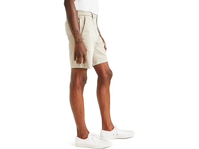 (取寄) ドッカーズ メンズ ビッグ アンド トール アルティメット ストレート フィット シュプリーム フレックス ショーツ Dockers men Big & Tall Ultimate Straight Fit Supreme Flex Shorts Porcelain Khaki