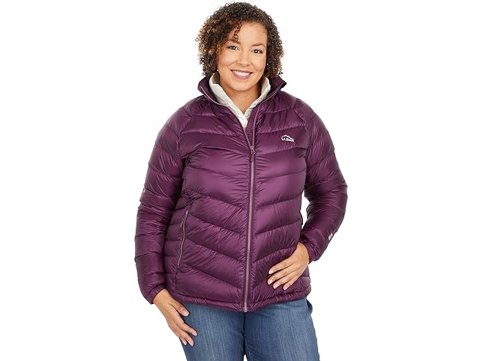 ■商品詳細■ブランドL.L.Bean エルエルビーン■商品名L.L.Bean Plus Size Ultralight 850 Down Jacketプラス サイズ ウルトラライト 850 ダウン ジャケット■商品状態新品未使用・並行輸入品■色Royal Plum■詳細この製品を構成する主要な材料には、最低20パーセントのリサイクルコンテンツが含まれています。-わずかにフィットしたヒップレングスのコートは、フルフロントジッパークロージャー、耐久性のあるVislonジッパー式ハンドポケット、ドラフトを密閉するドローコード裾を誇り、独自のポケットに簡単に収納できます。便利な内部ジッパー式チェストポケットは、必需品を安全に保ちます。-プレミアム850フィルパワーグースダウンは、市場で入手可能な最高品質の1つです。-DownTek PFCで断熱-濡れても暖かさとロフトを維持するために、実際のダウン処理されたフリーダウン。-洗濯:洗濯機洗い/水温30度以下/弱タンブラー乾燥-リサイクルナイロン 100%-製品の寸法は(1X)サイズを用いてます。寸法はサイズによって異なる場合がございます。予めご了承下さい。-寸法:長さ:73.66cm 袖丈:91.44cm■備考(取寄) エルエルビーン レディース プラス サイズ ウルトラライト 850 ダウン ジャケット L.L.Bean women L.L.Bean Plus Size Ultralight 850 Down Jacket Royal PlumL.L.Bean エルエルビーン レディース ジャケット トップス アウトドア ウェア ハイキング 登山 マウンテン 山ガール ファッション ブランド 大きいサイズ ビッグサイズ zp-9490026and more...