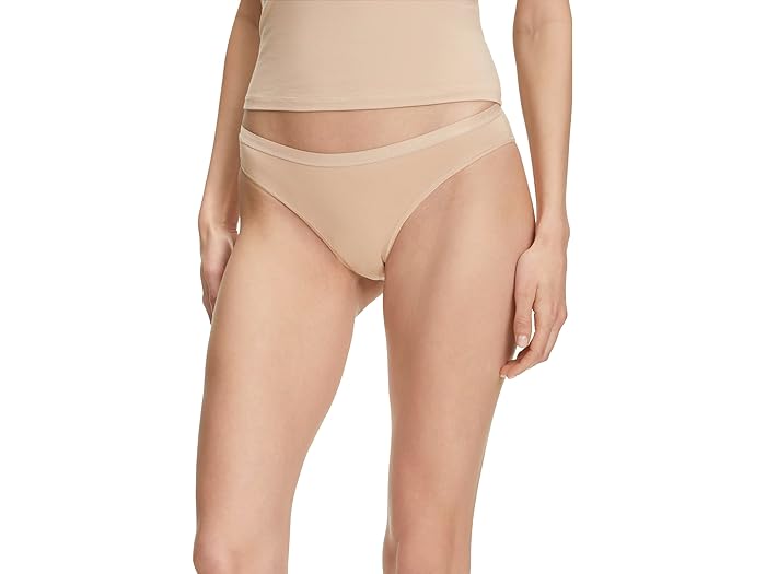 (取寄) ファルケ レディース デイリー クライメイト コントロール ブリーフ Falke women Falke Daily Climate Control Briefs Beige (Camel 4220)