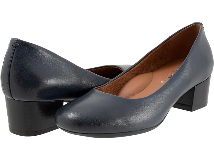 () եȥ ǥ  SoftWalk women Lynn Navy