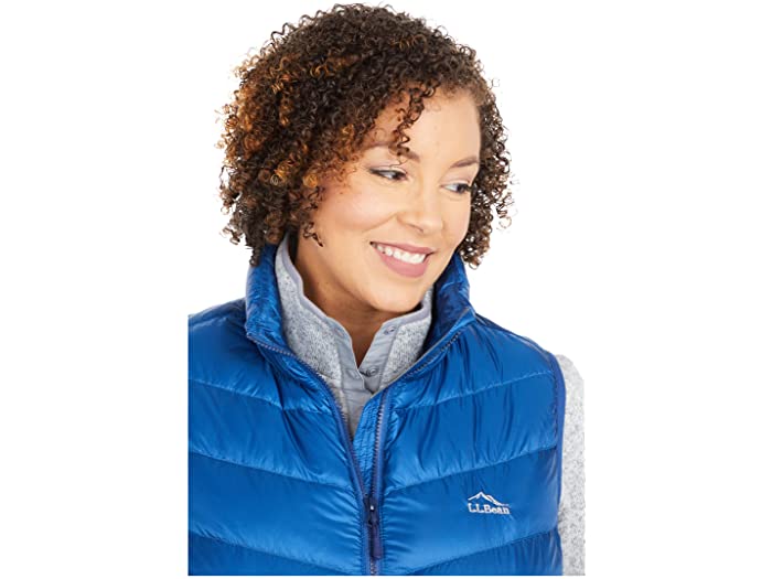 (取寄) エルエルビーン レディース プラス サイズ ウルトラライト 850 ダウン ベスト L.L.Bean women Plus Size Ultralight 850 Down Vest Ocean Blue