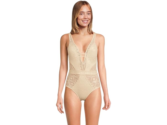 (取寄) ベッカ レディース ポリッシュ クローシェ バンジ ワン ピース BECCA women Polished Crochet Plunge One Piece Gold