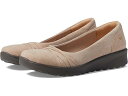 (取寄) ビジーズ レディース グッディ Bzees women Goody Beige Fabric