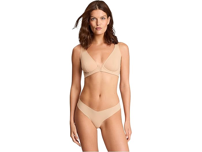 (取寄) コマンドー レディース クラシック バンジ アンダーワイヤー ブラ Commando women Classic Plunge Underwire Bra Beige