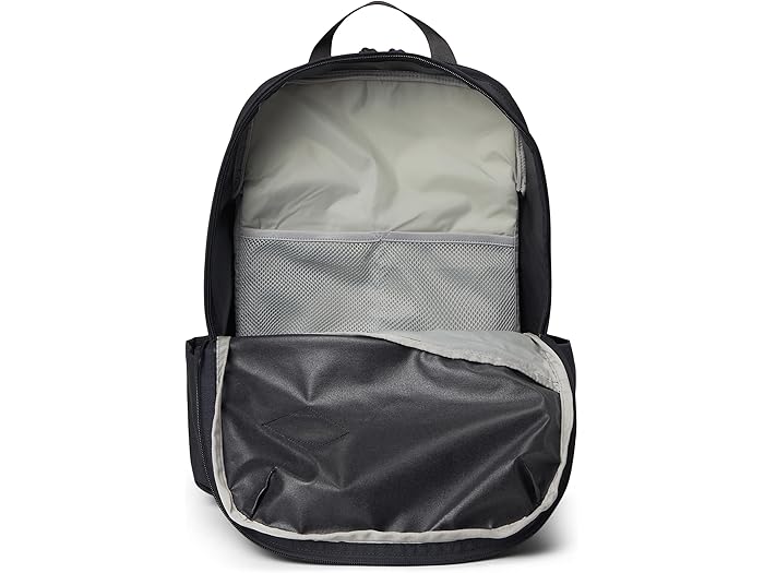 (取寄) フェールラーベン ヴァーダッグ バックパック 17 Fjllrven Fjallraven Vardag Backpack 17 Coal Black