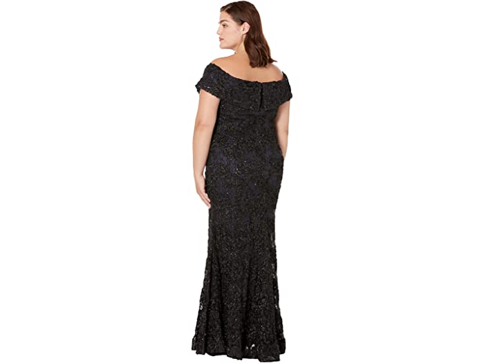 (取寄) エスケイプ レディース プラス サイズ オフショルダー ロング レース ドレス XSCAPE women Plus Size Off-the-Shoulder Long Lace Dress Black/Navy