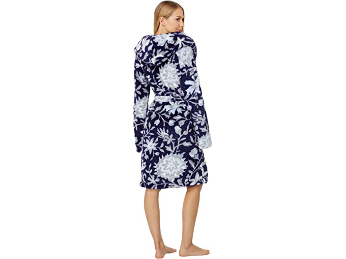 () F ubh[ fB[X vbV t[X [u Vera Bradley women Vera Bradley Plush Fleece Robe Frosted Lace Navy