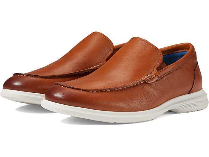 ■商品詳細■ブランドFlorsheim フローシャイム■商品名Florsheim Hamptons Moc Toe Venetian Loaferハンプトンズ モック トゥ ヴェニーシャン ローファー■商品状態新品未使用・並行輸入品■色Cognac Smooth■詳細レザーアッパー.-テキスタイルの裏地と取り外し可能なインソール。-スリッポンスタイル.-クラシックなラウンドトゥ構造。-合成アウトソール。-製品の測定は、サイズ9、幅M（D）を使用して行われました。サイズによりサイズが異なる場合がございますので、あらかじめご了承ください。-測定:重量:255.15g■備考(取寄) フローシャイム メンズ ハンプトンズ モック トゥ ヴェニーシャン ローファー Florsheim men Florsheim Hamptons Moc Toe Venetian Loafer Cognac SmoothFlorsheim フローシャイム メンズ シューズ ローファー 靴 カジュアル ブランド 大きいサイズ ビックサイズ zp-9810308