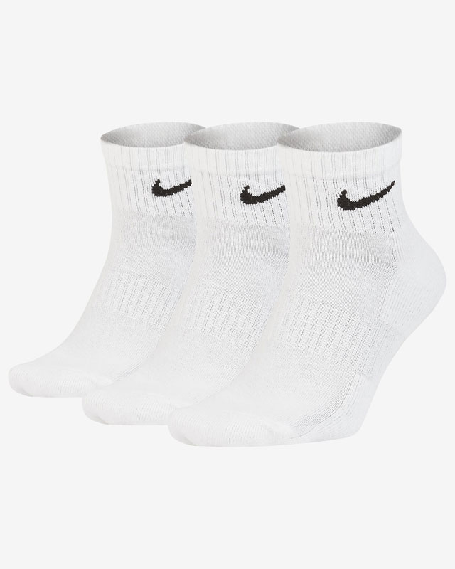 【あす楽】 ナイキ NIKE 靴下 メンズ レディース ジュニア SX7667 エブリデイ クッション アンクル ショートソックス 3P 3足セット ソックス くつした カジュアル スポーツ ホワイト 100 evid 【s】