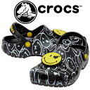 ■商品説明 クロックス crocs メンズ レディース サンダル 0C4(black/multi) ※こちらの商品には専用の梱包材なしの、商品のみのお届けとなります。 あらゆる幸せな瞬間を詰め込んだ、スマイリーワールド クラシック クロッグ。 毎日をスマイリーでいっぱいにしよう。 ポジティブなエネルギーがいっぱいのこのデザインには 大きめのスマイリーワールド アイコンが2つ付き。 全体にはグラフィックプリントを施し 今までで一番スマイリーなリベットを備えています。 もちろんクロッグ定番のカスタマイズも楽しめるデザインです。 毎日にスマイリーをプラス！ 【商品詳細】 ・驚くほど軽い履き心地 ・軽量約30gで優れた浮力性を持つ、水に強い設計 ・通気性をアップし、中にはいった水やゴミが払いやすい通気孔ポート ・お手入れが簡単で乾きやすい ・フィット感抜群で安心の可動式ヒールストラップ ・ジビッツ チャームでオリジナルの1足にカスタマイズ可能 ・アイコニックコンフォート：軽い。柔らかい。包み込むような快適さ。 ※クロックスについては、偽物が多く市場に出ているという事情により 返品・交換の際はメーカーにて確認をさせていただく場合がございます。 その際10日前後のお時間を必要とさせていただきますので、ご理解とご了承をお願いいたします。 【検索用キーワード】 23cm 23.0cm 24cm 24.0cm 25cm 25.0cm 26cm 26.0cm 27cm 27.0cm 28cm 28.0cm 29cm 29.0cm 23センチ 23.0センチ 24センチ 24.0センチ 25センチ 25.0センチ 26センチ 26.0センチ 27センチ 27.0センチ 28センチ 28.0センチ 29センチ 29.0センチ 23cm 23．0cm 24cm 24．0cm 25cm 25．0cm 26cm 26．0cm 27cm 27．0cm 28cm 28．0cm 29cm 29．0cm 23センチ 23．0センチ 24センチ 24．0センチ 25センチ 25．0センチ 26センチ 26．0センチ 27センチ 27．0センチ 28センチ 28．0センチ 29センチ 29．0センチ TRAVEL 旅行 軽量 デイリーユース タウンユース 街履き 普段履き 庭履き ユニセックス 誕生日 バースデー バレンタイン ホワイトデー 庭履き ご近所 お散歩 母の日 父の日 プレゼント ギフト 贈り物 お揃い リンクコーデ 水辺 海 川 プール クロ BLACK ブラック/マルチ 社内履き 室内履き ■素材 合成樹脂 ■商品カテゴリ ラバークロック・アクアサンダル crocs クロックス はこちら レディース クロッグサンダル はこちら メンズ サンダル はこちら 当店では販売形態上、自動在庫管理の機能を使用していない為、 サイズ切れによる在庫切れが発生する場合がございます。 これにより、ご注文後でも、商品をご用意できない場合がございます。 あらかじめご了承ください。 サイズ切れでも、在庫がある場合もございますのでお気軽にお問合せ下さい。 ↓　　　　　　　↓　　　　　　　↓ ◆◇◆メルマガ登録はこちら◆◇◆ メーカー希望小売価格はメーカーカタログに基づいて掲載しています JJFCJ　「HR」 FGCBM 「IM」クロックス crocs あらゆる幸せな瞬間を詰め込んだ、スマイリーワールド クラシック クロッグ。 毎日をスマイリーでいっぱいにしよう。 ポジティブなエネルギーがいっぱいのこのデザインには 大きめのスマイリーワールド アイコンが2つ付き。 全体にはグラフィックプリントを施し 今までで一番スマイリーなリベットを備えています。 もちろんクロッグ定番のカスタマイズも楽しめるデザインです。 毎日にスマイリーをプラス！ ■商品カテゴリ ラバークロック・アクアサンダル crocs クロックス はこちら レディース クロッグサンダル はこちら メンズ サンダル はこちら