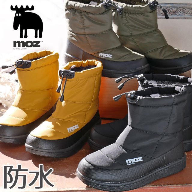 ■商品説明 モズ MOZ レディース スノーブーツ BLACK(ブラック) MUSTARD(マスタード) KHAKI(カーキ) 「エルク(ヘラジカ)」のモチーフが印象的なアニマルコンセプトの「moz」。 北欧らしいスタイリッシさと愛らしさのあるベーシックなデザイン。 防水機能を備えた冬用防水ブーツです。 履き口にドローコードがついており微調整が可能です。 ソールはしっかり凹凸のある冬底滑り止め仕様で 屈曲性にも優れていて歩きやすくなっています。 アッパー側面に施された『moz』のロゴがポイントのシンプルなブーツです。 どんな服装にも合わせやすいシンプルなデザインで、通学・通勤にもおすすめです。 【検索用キーワード】 23cm 23.0cm 23.5cm 24cm 24.0cm 24.5cm 25cm 25.0cm 23cm 23．5cm 24cm 24．5cm 25cm 25．0cm 23センチ 23.5センチ 24センチ 24.5センチ 25センチ 22．5センチ 23センチ 23．5センチ 24センチ 24．5センチ 25センチ ボア 旅行 トラベル 街履き 誕生日 バースデー プレゼント ギフト 贈り物 クリスマス バレンタイン ホワイトデー 母の日 敬老の日 ローヒール 秋冬 歩きやすい 滑りにくい 暖か 寒さ対策 雪寒地 黒 黄色 イエロー オリーブ 深緑 ショート丈 アンクル丈 アンクルブーツ ウィンターブーツ ■23cmでのサイズ■ ソールの高さ：約2.5cm 丈の長さ：約17cm 履き口周り：約33.5cm 足首周り：約32.5cm ■サイズ選びにお悩みの方　サイズ目安 こちらの靴の場合 　23.0cmが丁度いいサイズでした。 ■サイズ目安について■ 目安として当店スタッフが着用した感じでの値です。 足のサイズが同じでも、骨格や肉付きで 最適な靴サイズが異なったり、『丁度良い』と感じるサイズに 個人差があるためあくまでも目安としてご利用ください。 ■素材 アッパー：合成皮革/合成繊維 アウトソール：合成底 ■商品カテゴリ MOZ モズはこちら レディース ブーツ ショートブーツ・ブーティー はこちら スノーブーツ◇レディース はこちら 当店では販売形態上、自動在庫管理の機能を使用していない為、 サイズ切れによる在庫切れが発生する場合がございます。 これにより、ご注文後でも、商品をご用意できない場合がございます。 あらかじめご了承ください。 サイズ切れでも、在庫がある場合もございますのでお気軽にお問合せ下さい。 ↓　　　　　　　↓　　　　　　　↓ ◆◇◆メルマガ登録はこちら◆◇◆ EIFB　SDIB　「FS」モズ MOZ 「エルク(ヘラジカ)」のモチーフが印象的なアニマルコンセプトの「moz」。 北欧らしいスタイリッシさと愛らしさのあるベーシックなデザイン。 防水機能を備えた冬用防水ブーツです。 履き口にドローコードがついており微調整が可能です。 ソールはしっかり凹凸のある冬底滑り止め仕様で 屈曲性にも優れていて歩きやすくなっています。 アッパー側面に施された『moz』のロゴがポイントのシンプルなブーツです。 どんな服装にも合わせやすいシンプルなデザインで、通学・通勤にもおすすめです。 ■商品カテゴリ MOZ モズはこちら レディース ブーツ ショートブーツ・ブーティー はこちら スノーブーツ◇レディース はこちら