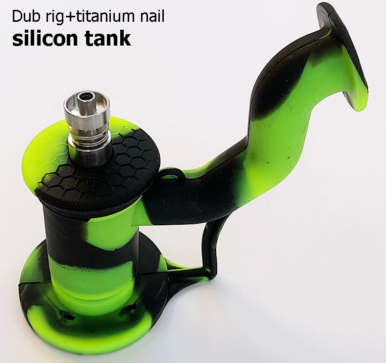 Silicon Tank シリコンボング With チタンネイル /BKG ワックスボング ボング/水パイプ