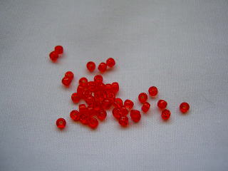 ビーズ 小 赤透明 100317