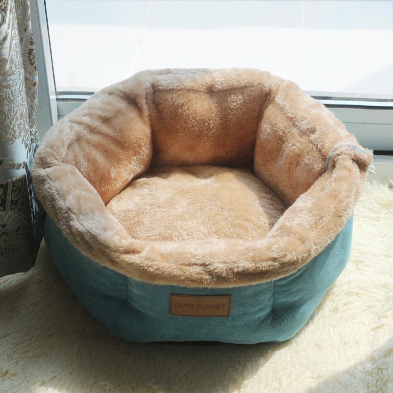 ねこ ハウス 冬 猫のベッド 猫用ベッド 洗える ベッド もこもこ クッション付き ふかふか 暖かい 子犬 小型犬 ベッド ドーム型 キャット 室内用 北欧風 ためのラウンドペットベッド 猫用ベッド 暖かく快適なペット用ベッド 底が滑りにくい猫用ベッドソファ