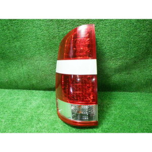 【中古】 ノア AZR65G 左テールランプ・テールライト X Gセレクション 4WD 8人 トヨタ TOYOTA イチコ 28-184 81560-28340 42 55589 2004年9月 1AZ-FSE K111F-04A