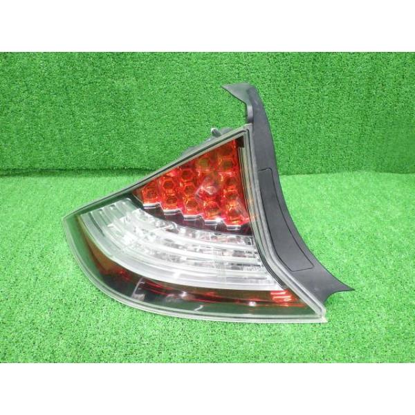 【中古】 CR-Z ZF1 左テールランプ・テールライト アルファ ホンダ HONDA スタンレー P8689 33550-SZT-E02 NH624P 55560 2010年8月 LEA-MF6