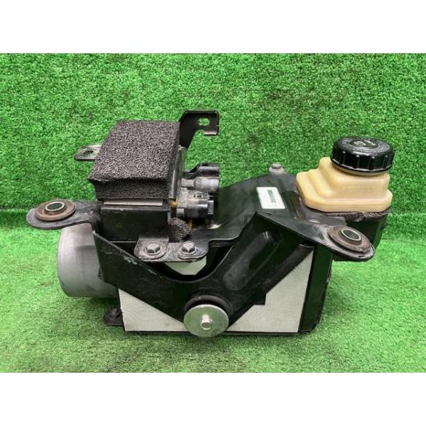 【中古】 エルグランド TNE52 パワステベーンポンプ・パワステポンプ 250ハイウェイスター 4WD 7人 JTEKT 2416523 49110-1JA3B