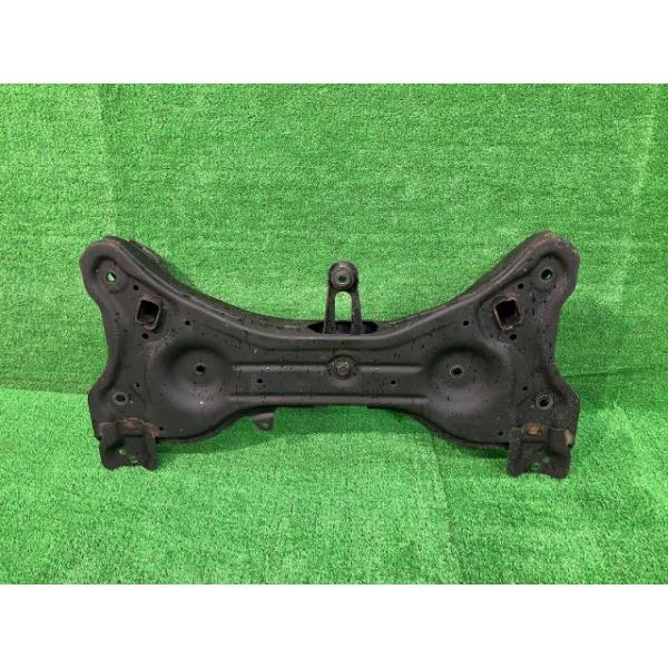 【中古】 マーチ NK13 フロントメンバー ボレロ 4WD 54401-1HJ0A KAS