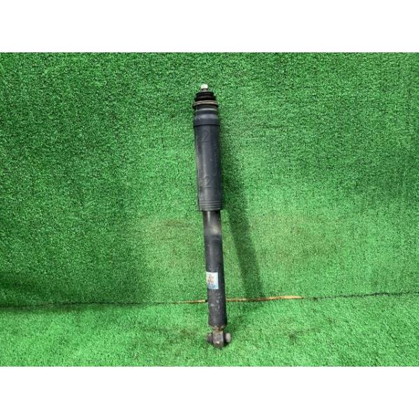 【中古】 プリウスα ZVW41W 右リアショックアブソーバー S 5人 48530-47190 48530-80580 40