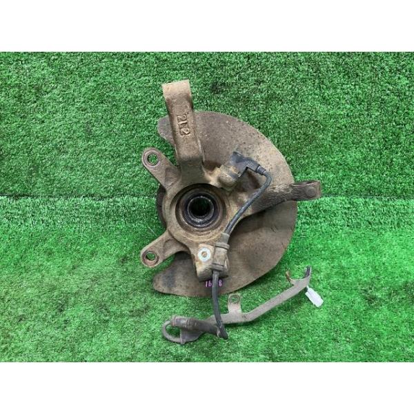 【中古】 ワゴンR MC22S 右フロントナックルハブ N-1 4WD 45110-76810 Z2S