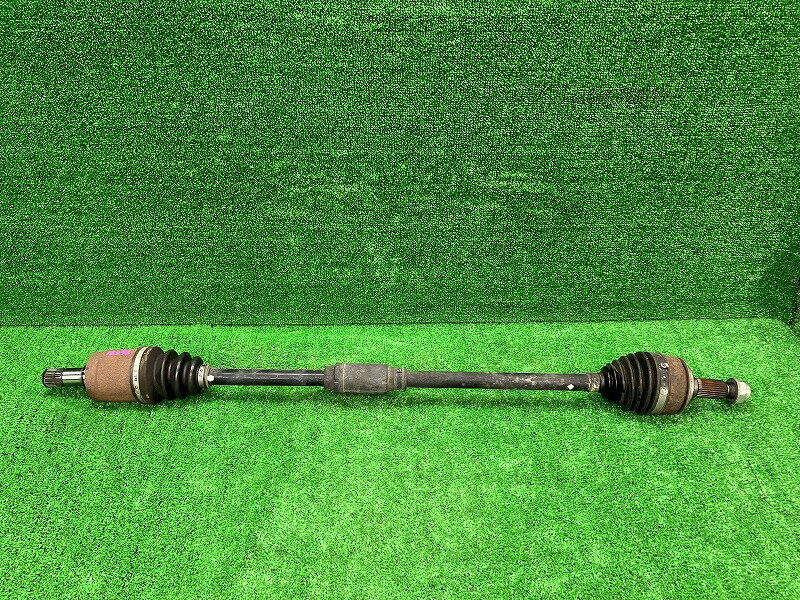 【中古】 CR-Z ZF1 右フロントドライブシャフト アルファ 44305-SZT-A00 BG57P