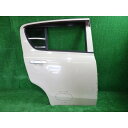 【中古】 キャロル HB35S 右リアドア ECO-X 4WD マツダ MAZDA セントラル M261 1A28-72-020 ZGF 55558 2013年7月 R06A