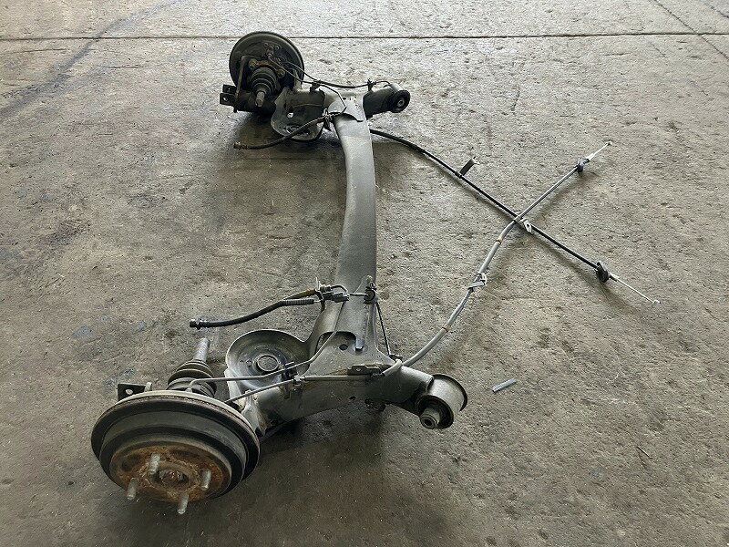 【中古】 N-BOX JF2 リアアクスルビーム G Lパッケージ 4WD 42100-T4H-000 NH731P