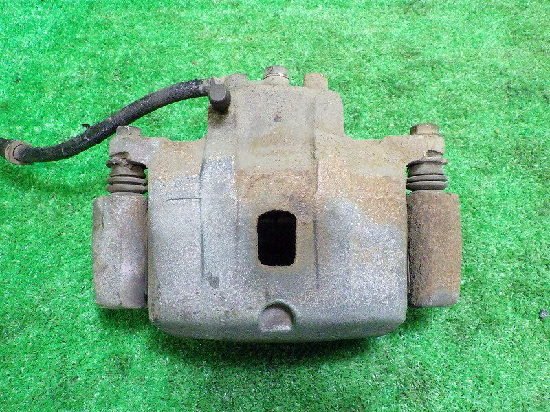 【中古】 エクリプス D53A 右フロントキャリパー スパイダーGTS 三菱 MITSUBISHI 6055 4605A019 A33 55569 2004年7月 6G72 F4A51